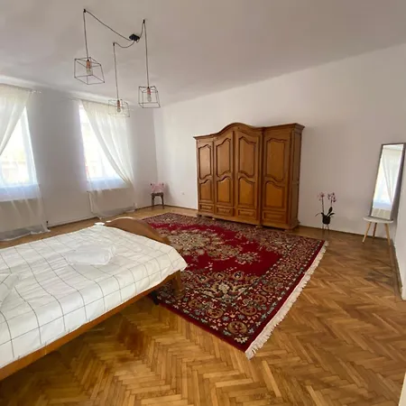 Don House * Brašov