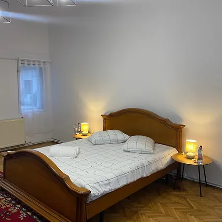 Don House Apartman Brassó